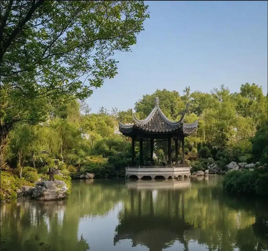 怀化夏日餐饮有限公司